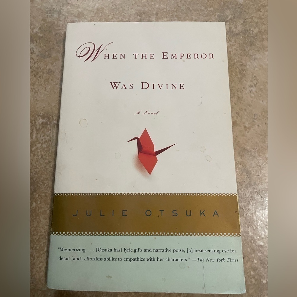 BOGO 🌸🌼 When The Emperor Was Divine Novel